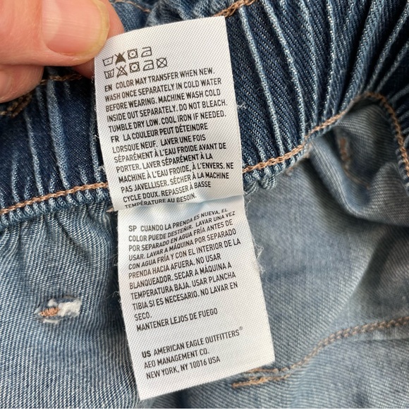 American Eagle paper-bag style jeans - Picture 10 of 11